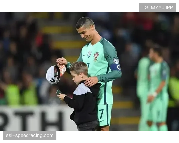 父子档:NCAA明星卡森·布朗追随父亲脚步入选美国国家队训练营